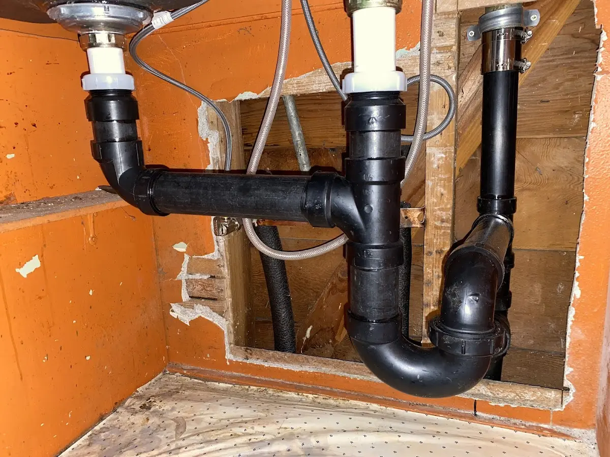 Professional Pipe Bursting equipment and tools on the job in Buena Vista
